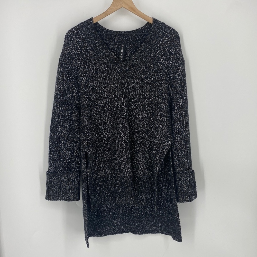 Athleta Oversized Long Sleeve High-Low V-Neck Sweater